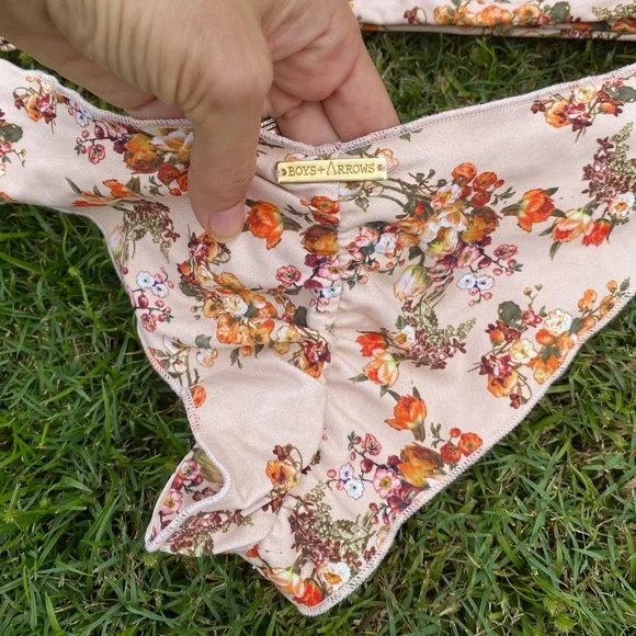 RARE Set! Boys and Arrows Bikini Blush Micro Floral Bikini - Picture 8 of 10